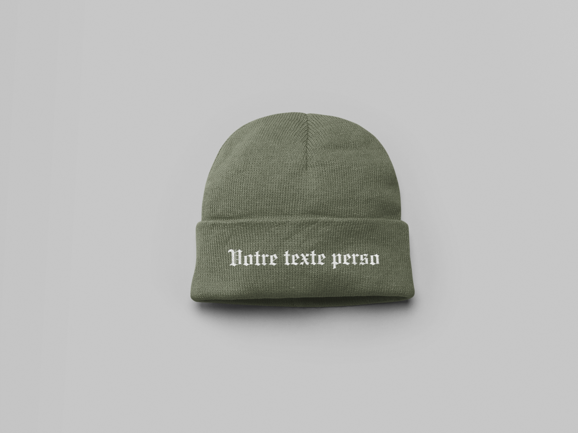 Bonnets Brodés 𝖆̀ 𝖕𝖊𝖗𝖘𝖔𝖓𝖓𝖆𝖑𝖎𝖘𝖊𝖗 ✨