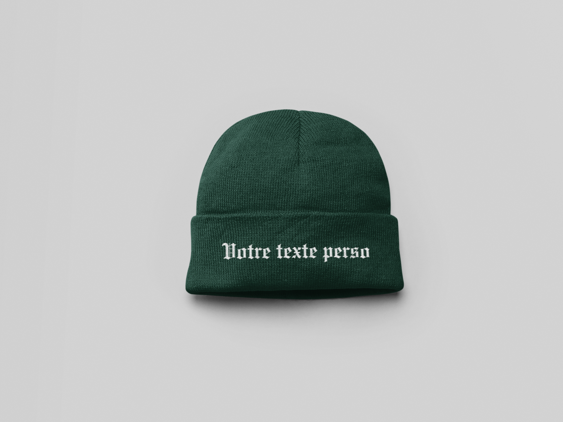 Bonnets Brodés 𝖆̀ 𝖕𝖊𝖗𝖘𝖔𝖓𝖓𝖆𝖑𝖎𝖘𝖊𝖗 ✨