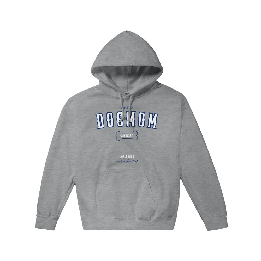Sweat Ă capuche gris avec texte âDOGMOMâ et un graphique en forme dâos sur le devant.