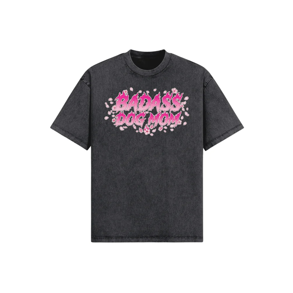T-shirt Ultra Oversized - Badass Dog Mom 🌸 - Washed Black