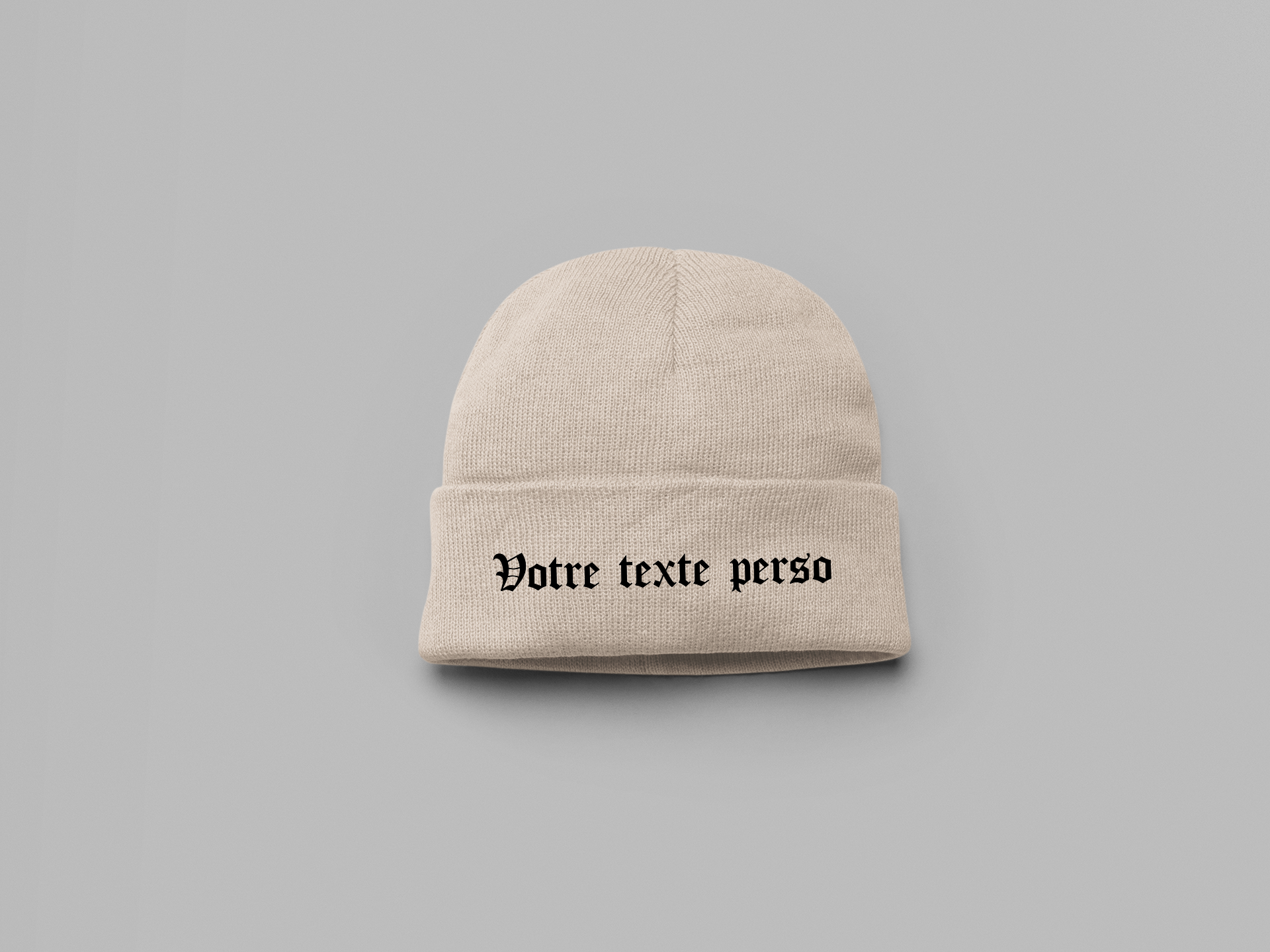 Bonnets Brodés 𝖆̀ 𝖕𝖊𝖗𝖘𝖔𝖓𝖓𝖆𝖑𝖎𝖘𝖊𝖗 ✨