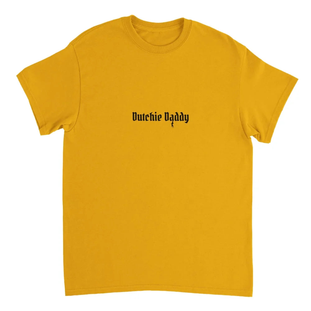 T-shirt jaune avec texte ’Dutchie Daddy’ imprimé sur le devant.