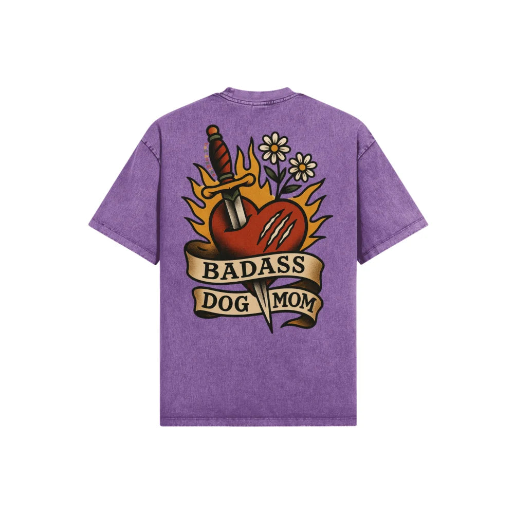 T-shirt Ultra Oversized - T-shirt Badass Dog Mom ❤️‍🔥🗡️